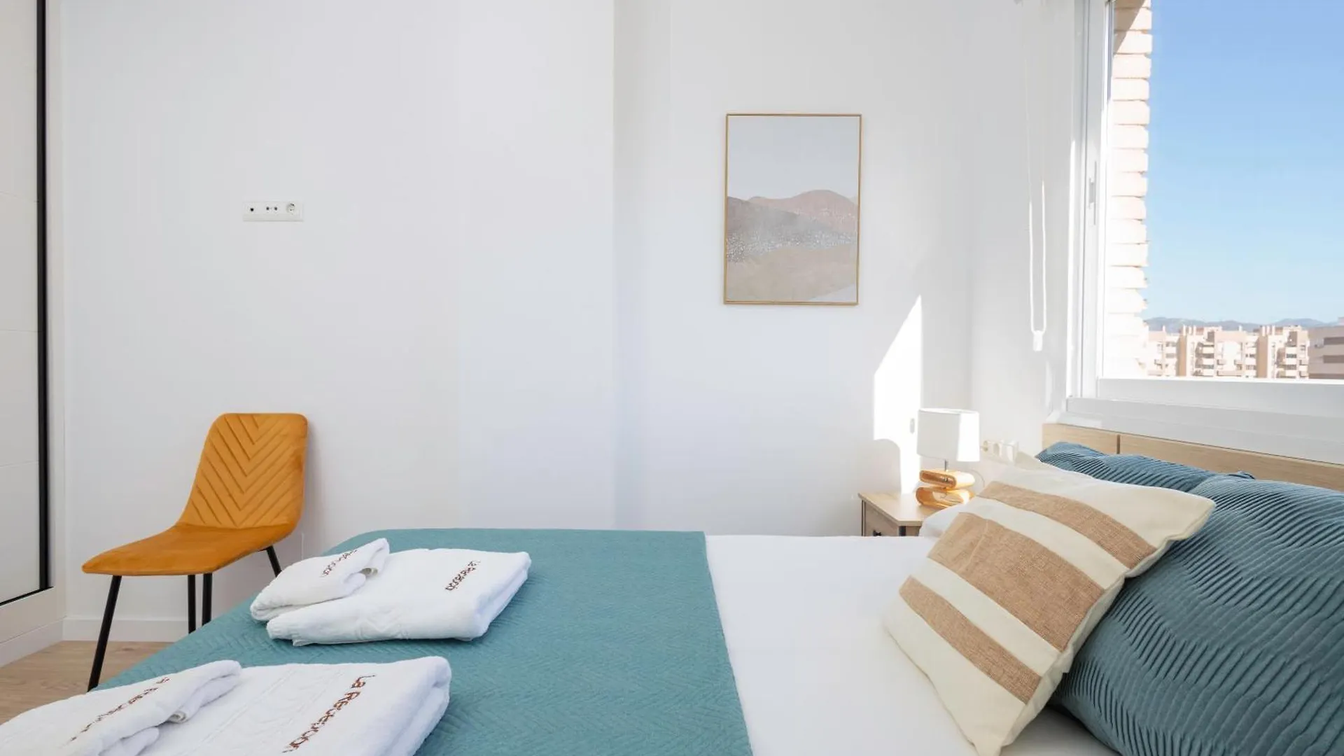 C37 City Views - Comfort & Design Malaga Apartment