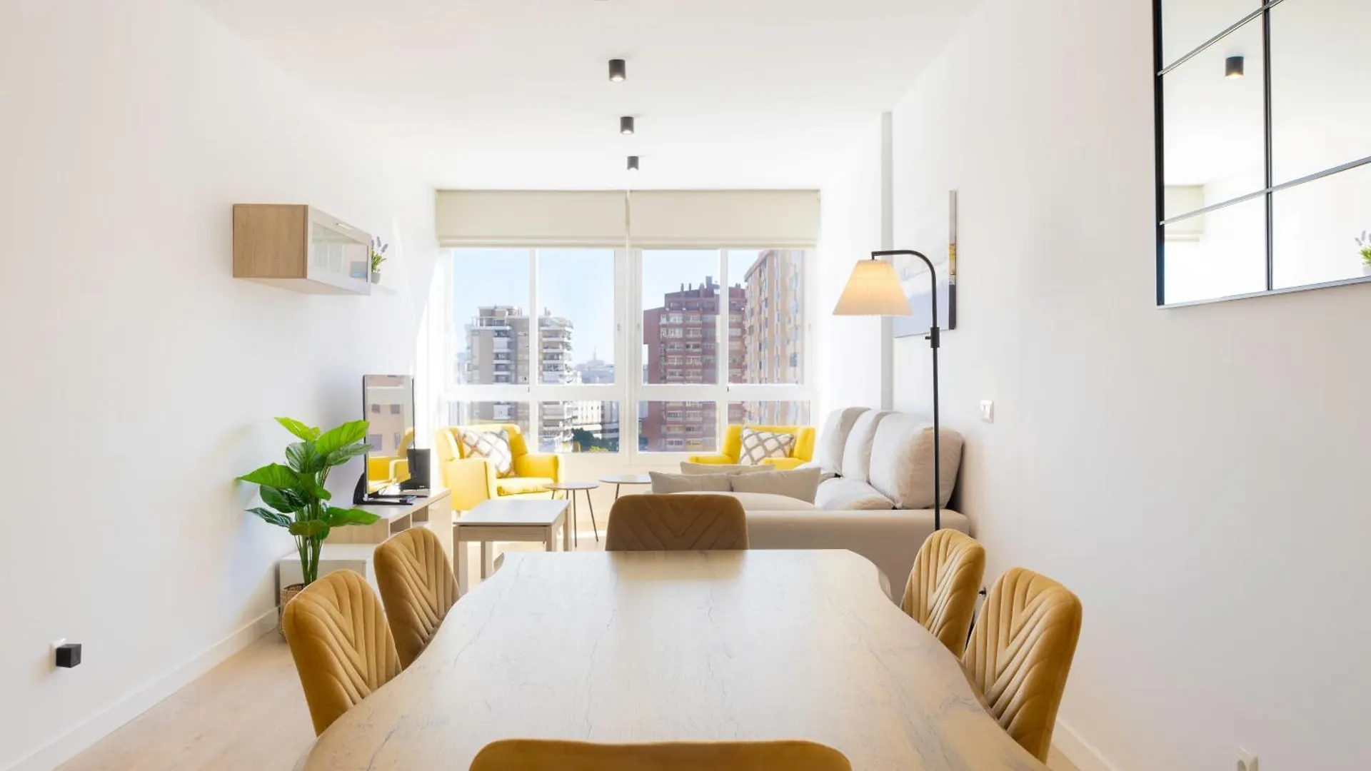 Apartment C37 City Views - Comfort & Design Malaga Spain