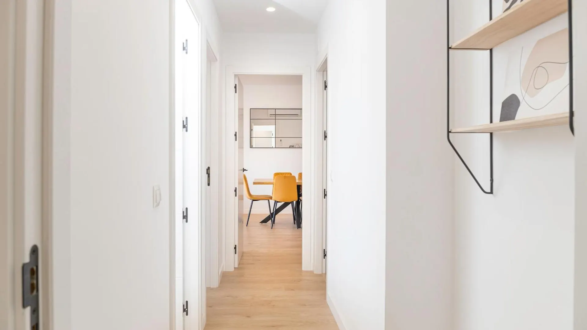 C37 City Views - Comfort & Design Malaga Apartment